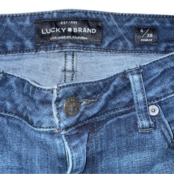 🌟 VINTAGE Y2K Lucky Brand Lolita Bootcut Jeans - Mid/Low Rise Denim Size 6/28 🌟 - Picture 2 of 16